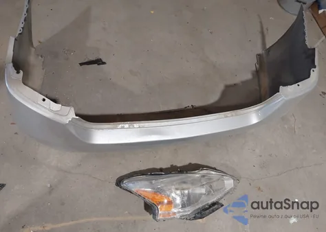 2015 Nissan Altima 2.5/2.5 S/2.5 Sl/2.5 Sv z USA, uszkodzony, nr VIN 1N4AL3AP1FN874366